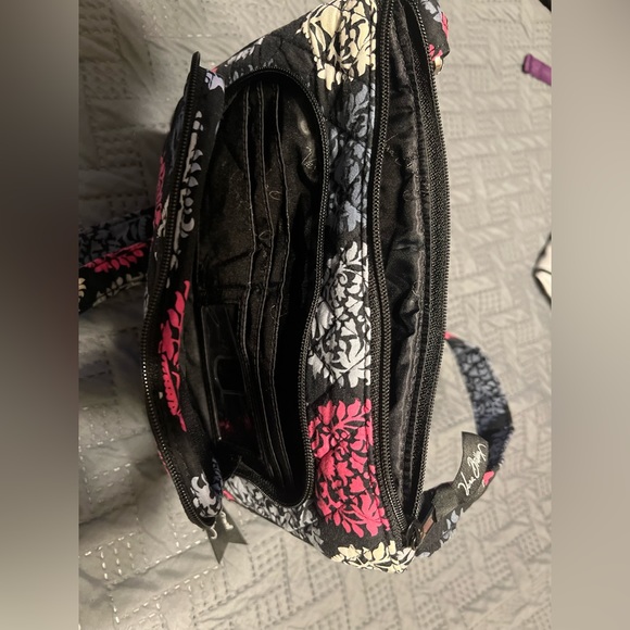 Vera Bradley retired Pattern Canterberry Magenta. - Picture 7 of 7